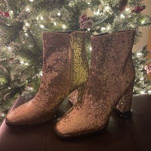 Gold Glitter Sparkle Jessica Simpson Ankle Boots ✨
